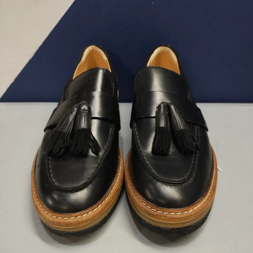 Clarks Zante Spring Loafers Womens US 8M Black Tassel Almond Toe Comfort Slip On
